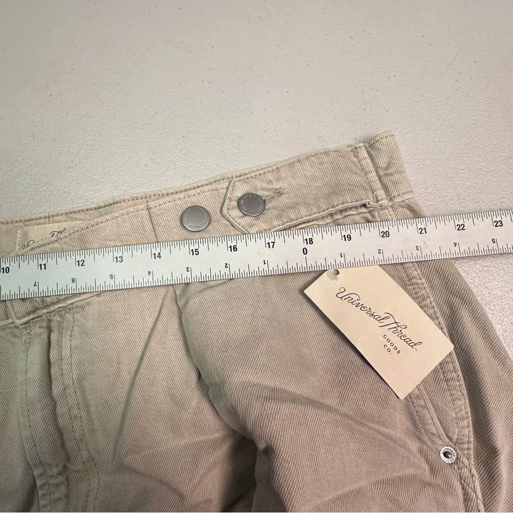 Universal Thread Women's Light Tan Cropped Pants - Picture 4 of 8